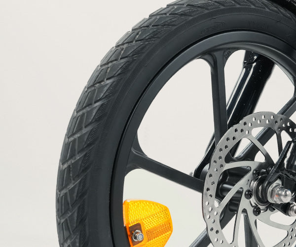 E-Bike mit Scheinwerfer