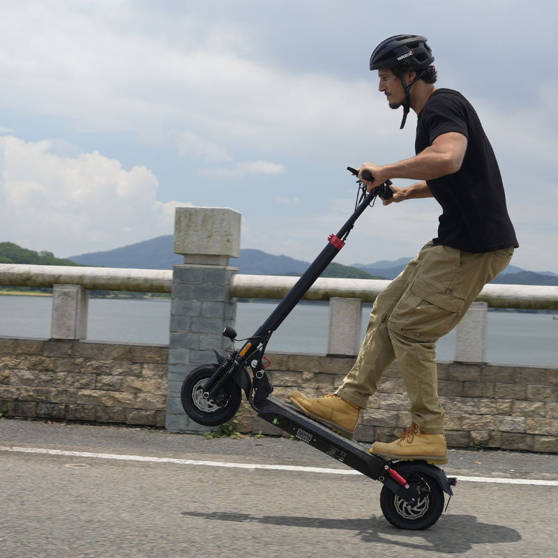 isinwheel T4 Offroad-E-Scooter Mit Straßenzulassung 1000W Motor 70KM Reichweite (ABE,eKFV)